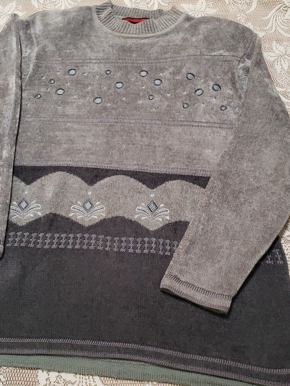 Women’s Gray Patterned Crewneck Sweater
